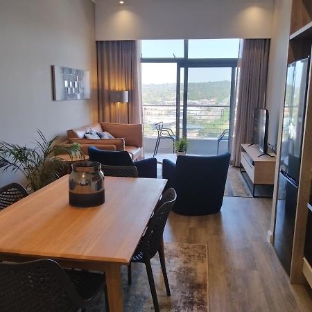 Menlyn Apartment Pretoria-Noord Exterior foto