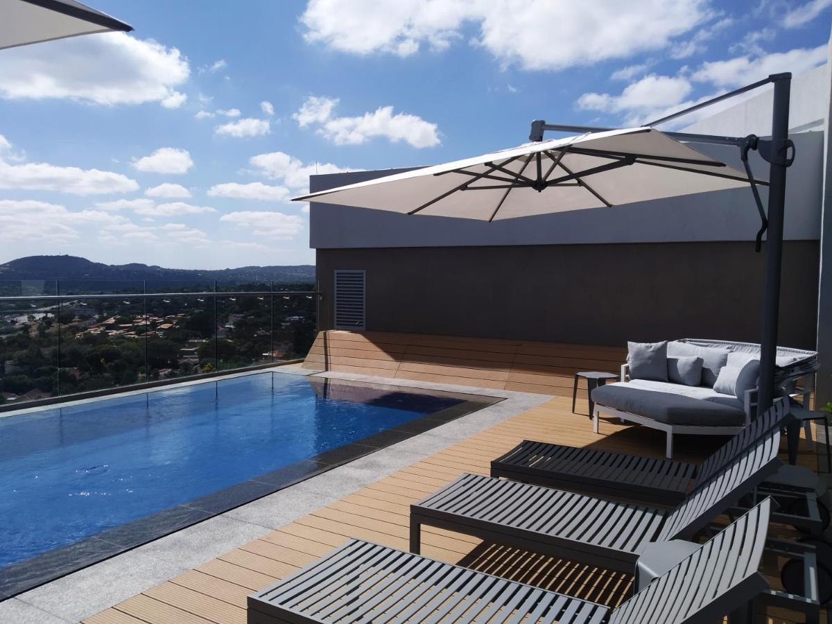 Menlyn Apartment Pretoria-Noord Exterior foto