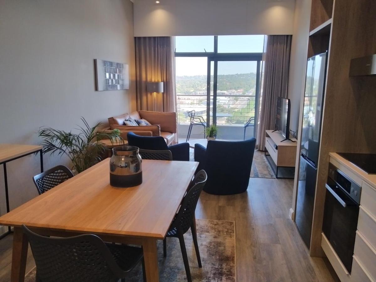 Menlyn Apartment Pretoria-Noord Exterior foto